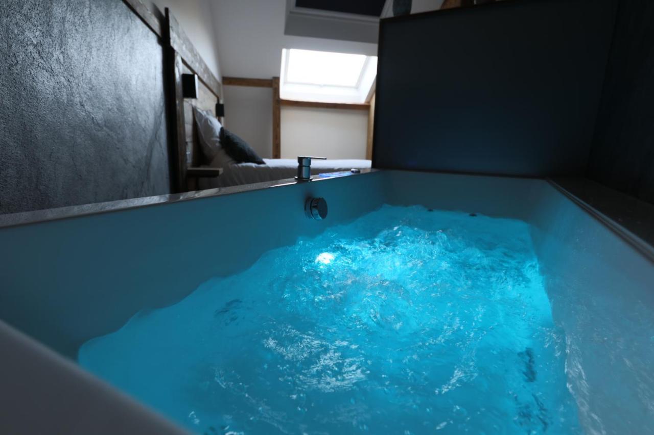 Appartement Superbe Appartement, Hypercentre Au Calme Avec Bain Balnéo Gérardmer